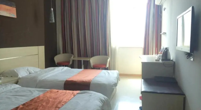 Двухместный номер Standard Thank Inn Plus Hotel Jiangyan Pedestrian Street