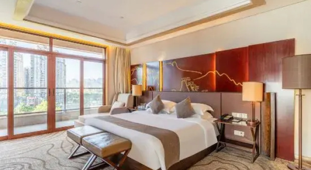 Люкс Mi luo tuo Hotels & Resorts