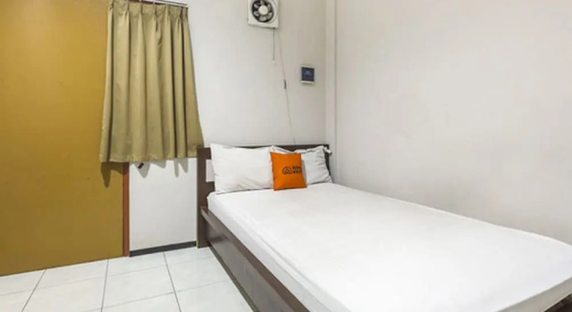 Standard Zimmer KoolKost Syariah @ Jalan Sisingamangaraja Semarang