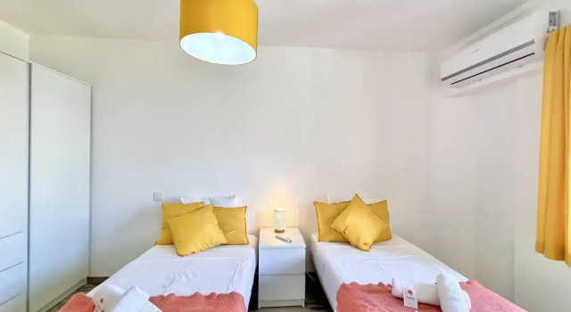 Quarteira Brightness by Homing