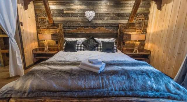Les 3 Cavaliers - Les Chalets Spa Canada, Rezervasyon Şale La Malbaie 