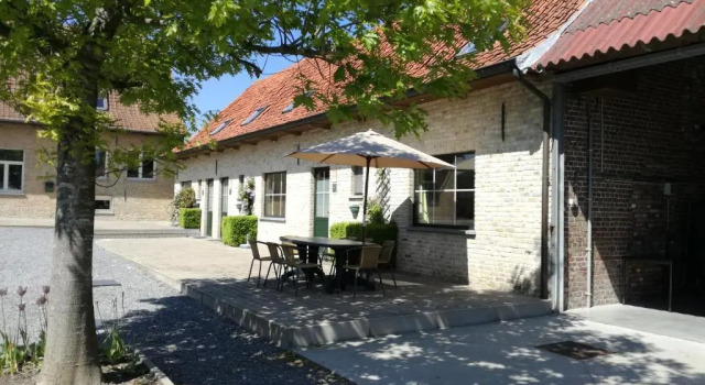 De Eikhoeve, Rezerwuj Hotel Hotele w Bruksela z parkingiem, Parking