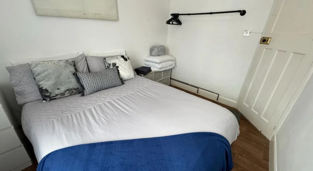Cosy 3-bed Apartment in Hythe High Street, 预订 公寓 海斯 肯特丘陵