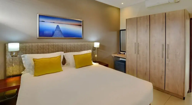 Полулюкс Отель ANEW Hotel Ocean Reef Zinkwazi