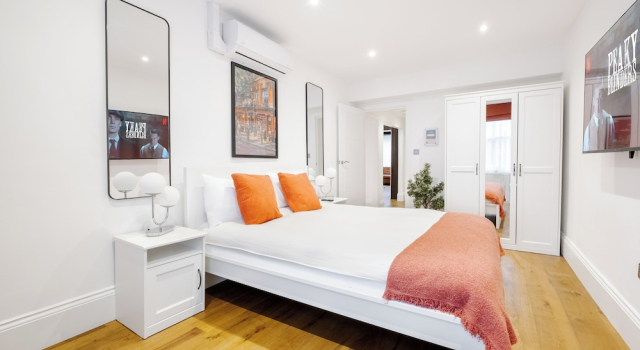 Семейные апартаменты с 3 комнатами LONDONERS│Marylebone Serviced Apartments