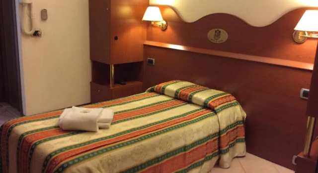 Номер Standard Hotel Pizzeria Ristorante "Al Leone"