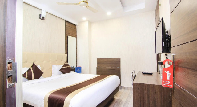 OYO 14767 Welcome Inn, Забронировать Отель Отели Лакхнау 3 звезды, 3*