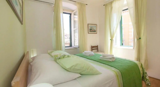 Split Ann Apartments, Prenota Appartamento Splitska 