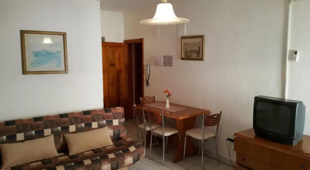 Апартаменты Цокольный этаж Delphin Apart Hotel
