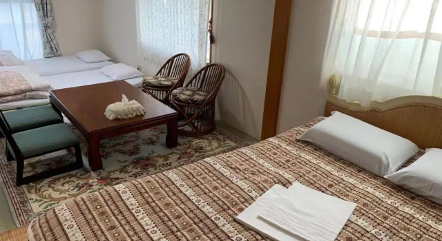 Guest House en, Boek Pension Hotels in Tokai met parkeren, Parkeren