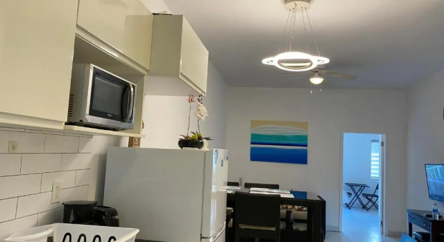 Lovely 2-bedroom Apartment in Venetian Road, Buchen Sie Ferienwohnung Providenciales 