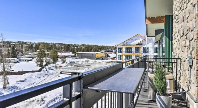 Апартаменты с 2 комнатами с балконом Mountain-view Winter Park Condo w/ Balcony!