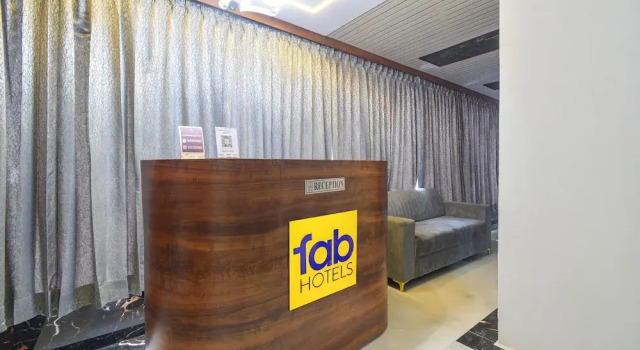 Fabhotel Srs Grand, Rezerwuj Hotel Hajdarabad 