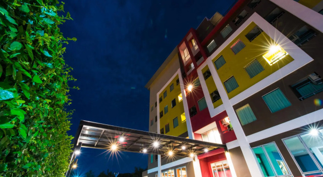 Trendy Hotel, Забронировать Отель Отели Накхонпатхом с завтраком, Завтраки