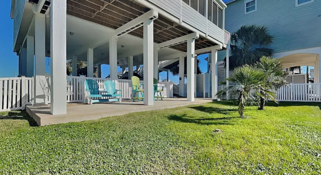 Коттедж Sanctuary by the Sea by Ryson Vacation Rentals