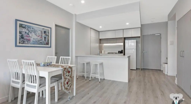 KOZYGURU Penrith Cosy 2BED 2BATH APT + FREE Parking NPE081, Забронировать Отель Пенрит Sydney Region, рядом с Aqua Golf