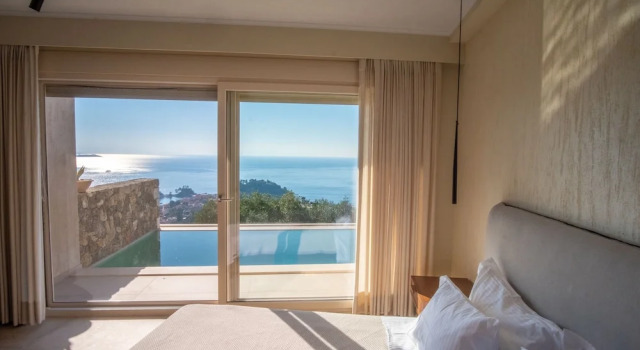 Полулюкс Курортный отель Apolis villas & Suites Resort