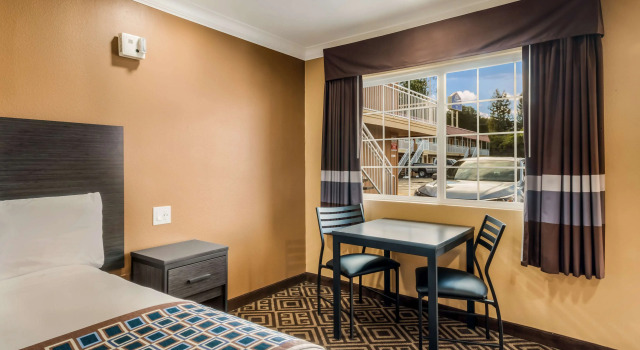 Americas Best Value Inn - Ukiah, 预订 迷你酒店 尤奇亚 加利福尼亚州