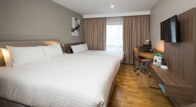 Holiday Inn London - West by IHG