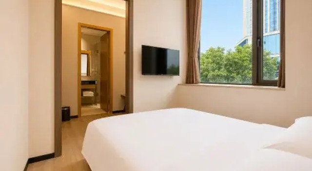 Одноместный люкс Shanghai Gray Whale Hotel (Songjiang Wanda Plaza)
