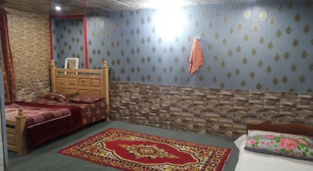 Paradise Lodge Keran