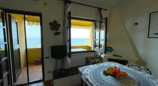 Апартаменты c 1 комнатой Appartamento con vista mare a Terramala