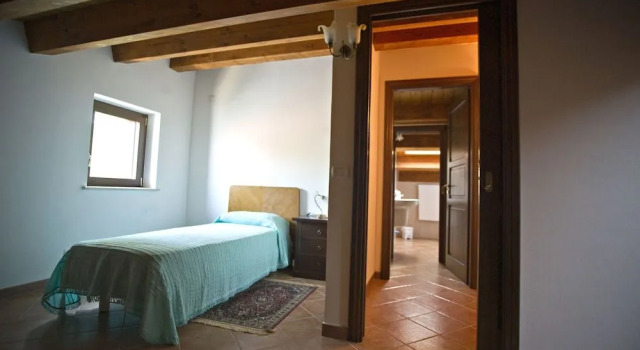 Agriturismo Torre Cocciani, Varaa Hotelli Santa Sofia dʼEpiro Calabria