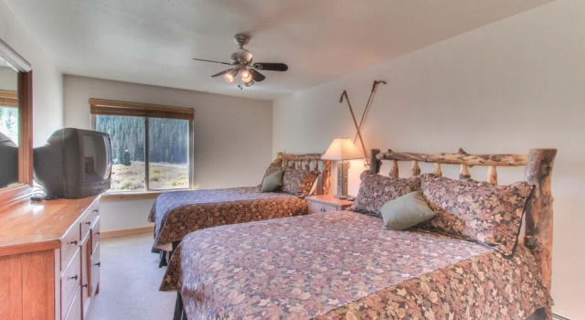 Lodge by The Blue, Rezerwuj Hotel Hotele w Vail Ski z parkingiem, Parking