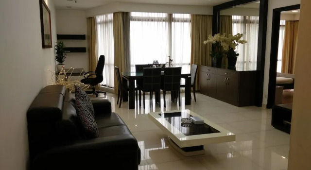 Семейный люкс с 2 комнатами Times Private Serviced Suites