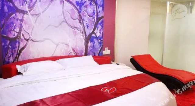 Thankyou Inn (Shenzhen Bantian Wuhe subway station Huawei), Rezerwuj Hotel Hotele w Shenzhen z parkingiem, Parking