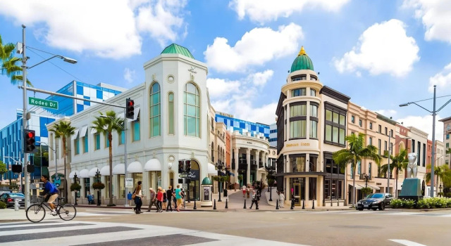 Los Angeles Grand Suites • Free Reserved Parking, Забронировать Отель Отели Лос-Анджелеса 4 звезды, рядом с Hotel Cafe, 4*