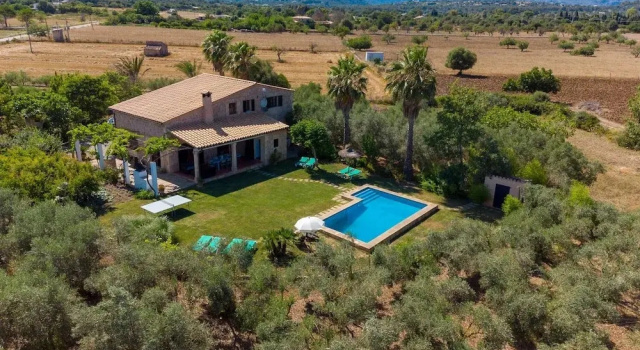 Вилла Villa in Alcudia With Private Pool & Terrace