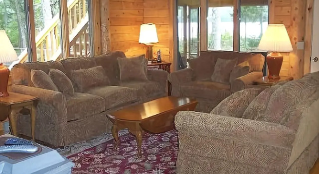 Aspen Cabin Tunk Lake - Three Bedroom Home, Buchen Sie Hotel Sullivan Maine