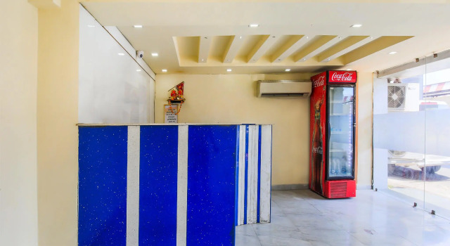 OYO 35652 Hotel Baba Genext