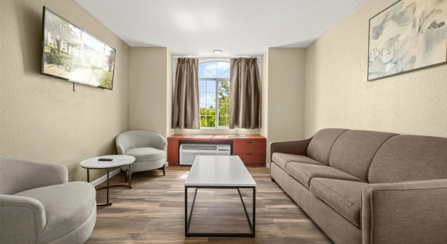 Двухместный люкс SureStay Plus Hotel by Best Western Rocklin