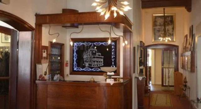 Hotel Kronprinz, Book Hotel Bad Salzdetfurth Weser Uplands