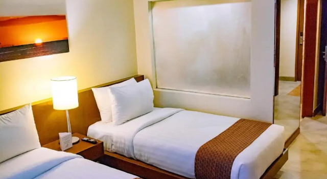 Номер Deluxe Crown Regency Beach Resort