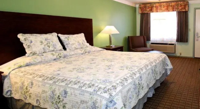 Номер Standard Sweet Home Inn