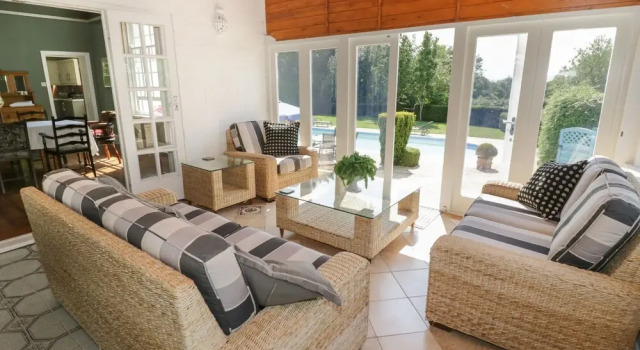 Norton Grange, Забронировать Отель Ившем Вустершир