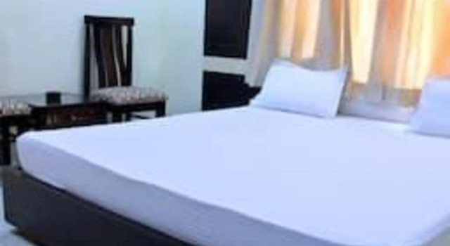 Singla Hotel, Rezervovat Hotel  