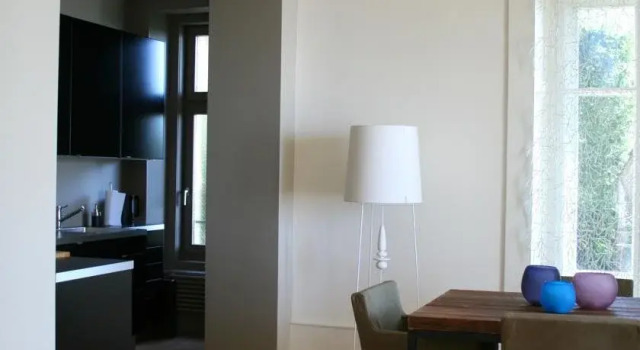 Suite 25a