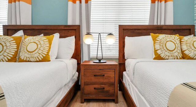Вилла Spacious and Modern Townhome! Close to Attractions and Conventions Center! 3vc5014-10
