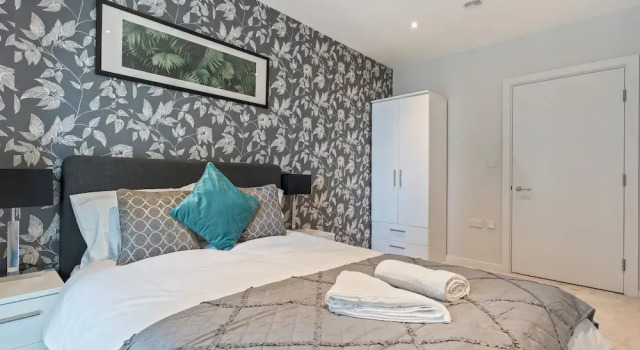 Апартаменты Elegant 2 Bed Apartment Within Many Attractions