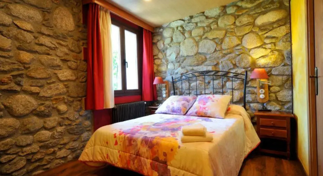 Hotel Vall d´Aneu, Забронировать Отель Эстерри-д'Анеу Pallars Sobirà, рядом с Экомузей в долине Анеу