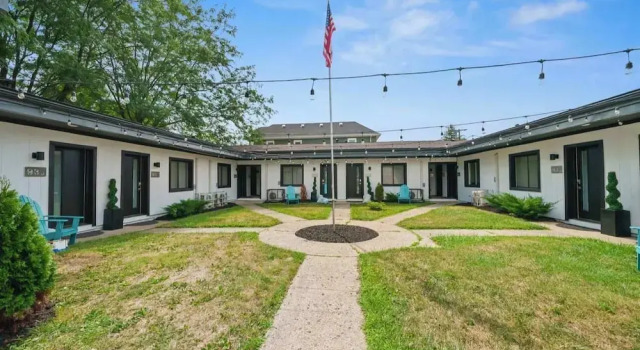 Chic City Retreat 93J - For 2!, Buchen Sie Ferienwohnung Columbus Ohio