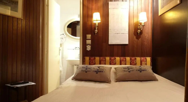 Одноместный номер Economy Hotel KLoys