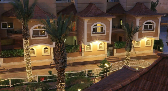 Meral Oasis Hotel Villas