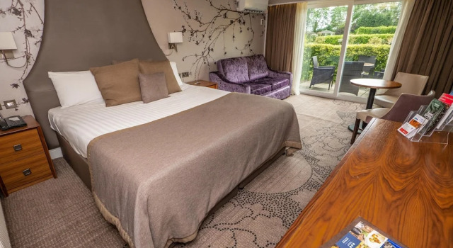 Двухместный семейный номер Standard Park Hall Hotel and Spa Wolverhampton