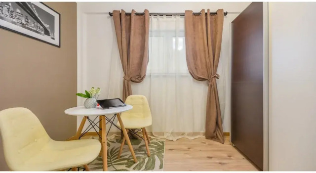 Villa Villa Martin - Fast WiFi, Near restaurant, Fenced Yard, Pavilion, Center of Village