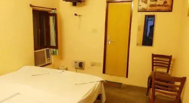 Mishra Guest House